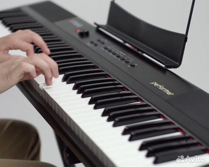 Цифровое пианино Artesia Pro performer