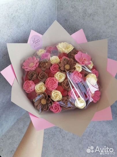 Шоколадные розы 101 шт