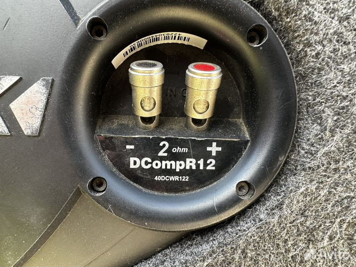 Сабвуфер кикер kicker