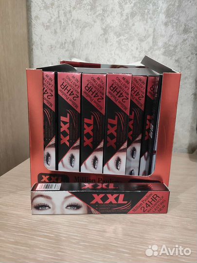 Тушь XXL, Эффект накладных ресниц