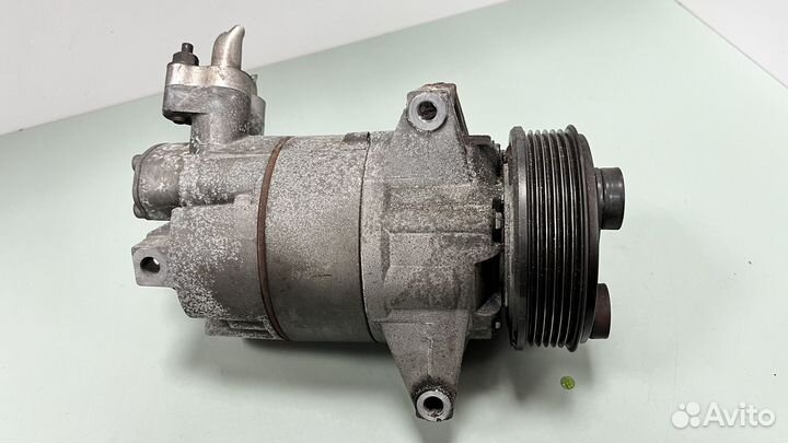 Компрессор кондиционера Nissan mr20de