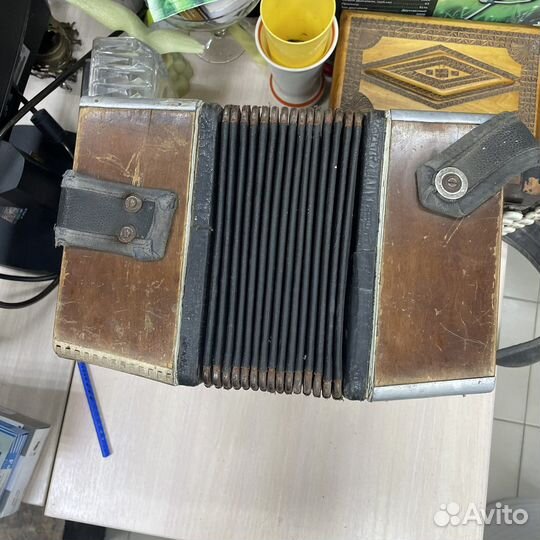 Старинная гармонь Кировская фабрика (Сзр)