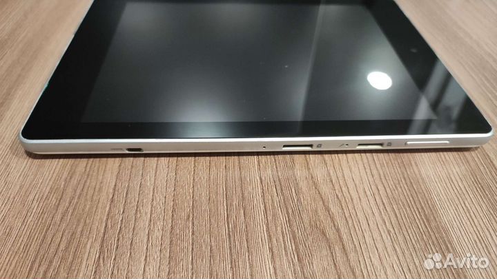 Планшет Acer Iconia Tab A1-811