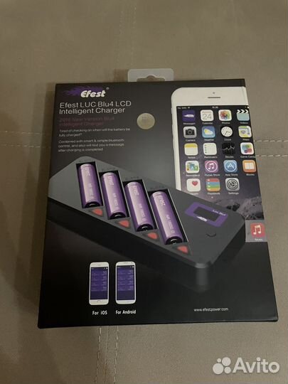 Зарядное устройство для батареек Efest LUC BLU4
