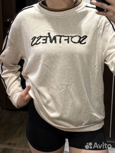Кофта женская