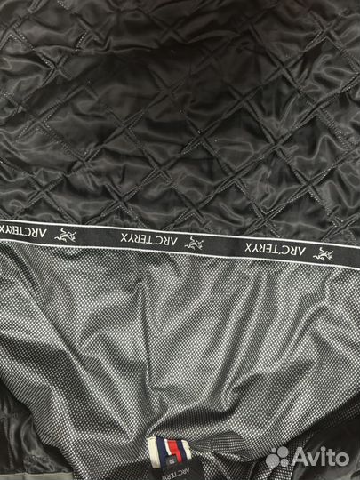 Ветровка arcteryx