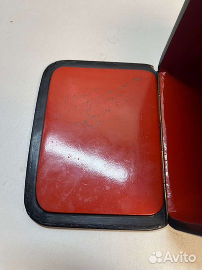 Шкатулка с портретом