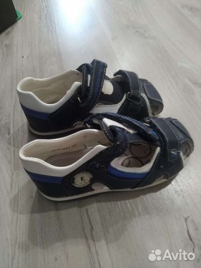 Сандалии размер 28