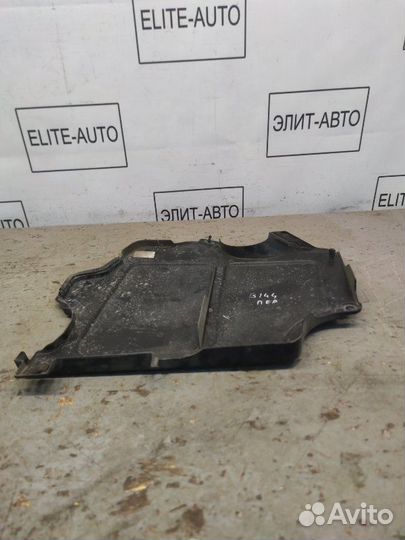 Пластик подкапотный Bmw 7 E66 2002