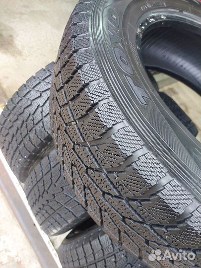 Toyo Winter Tranpath S1 225/65 R17