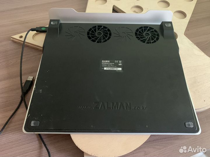 Охлаждение ноутбука Zalman