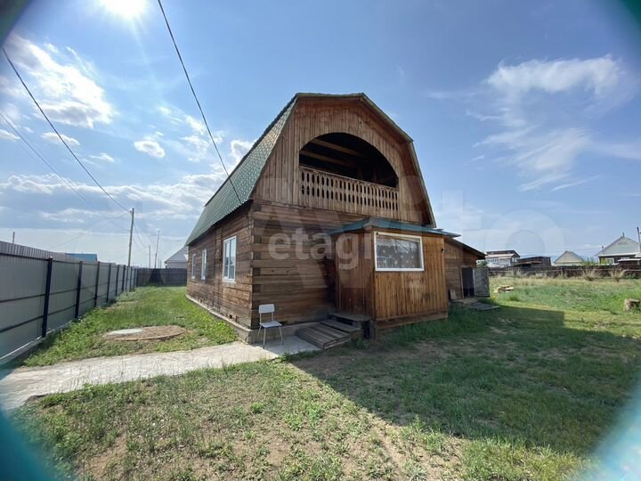 Дом 92,6 м² на участке 12,3 сот.