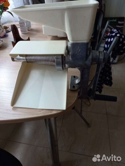 Соковыжималка ручная