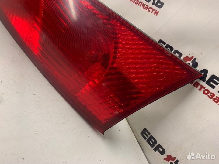 Фонарь задний левый Ford Focus 1 хетчбек 2 2002