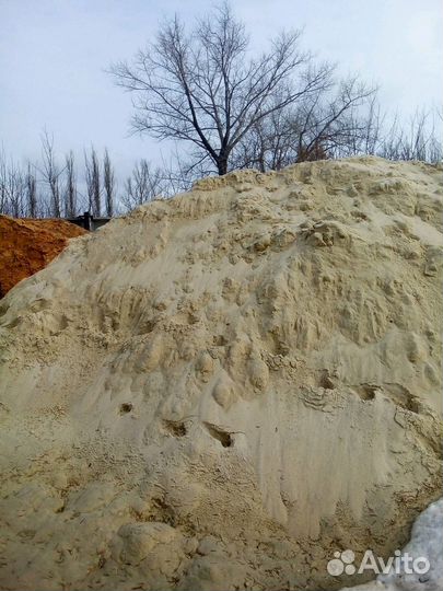 Песок белый,красный,щебень
