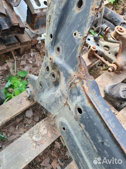 Подрамник передний Volvo S80 2 2.5 T 2012