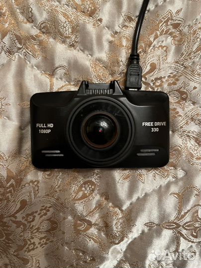 Видеорегистратор free drive 330