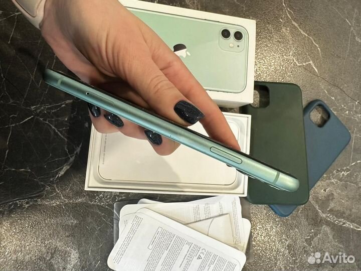 iPhone 11, 256 ГБ