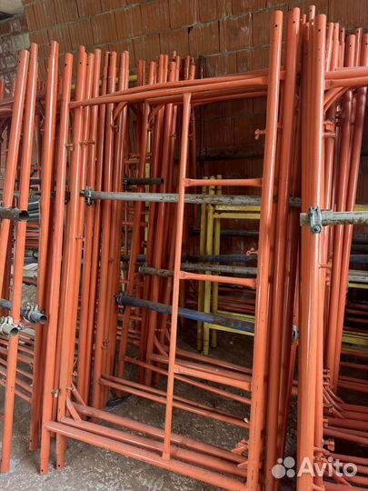 Леса строительные б/у