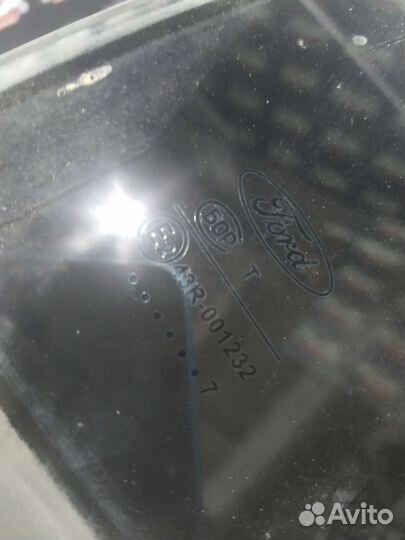 Стекло задней двери Ford Focus 2