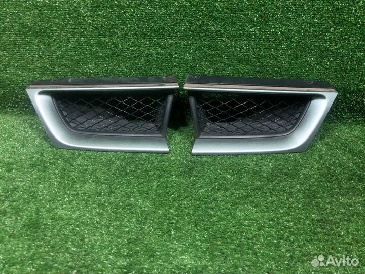 Решетка радиатора Subaru Impreza Wrx GGA