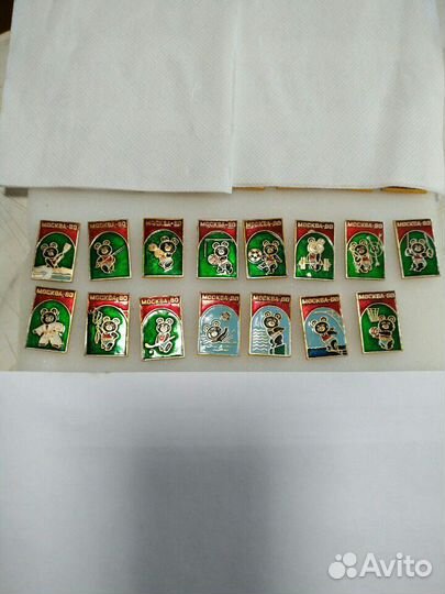 Знаки Олимпиада 80 мишки набор