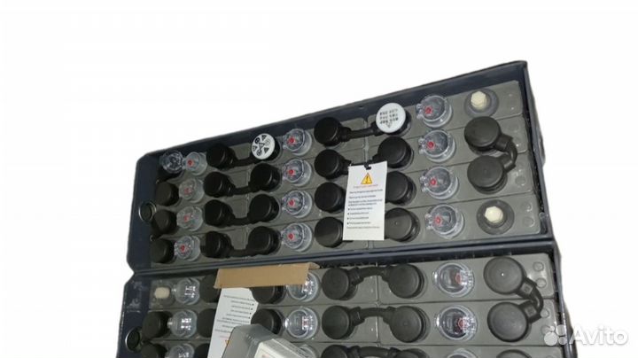 Аккумуляторные батареи 24V 3PzS 375Аh 800х210х627h