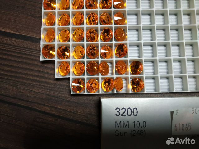 Swarovski 3200 стразы пришивные 10 мм Sun 6 шт