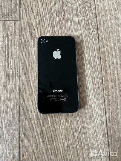 Продаю iPhone 4 16G черный