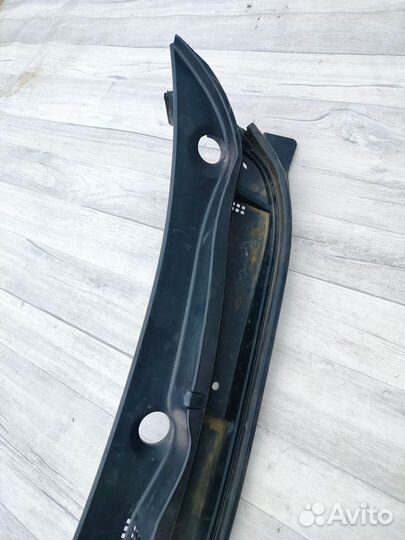 Жабо Hyundai Solaris, I 2011