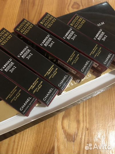 Помада+блеск+бальзам от chanel