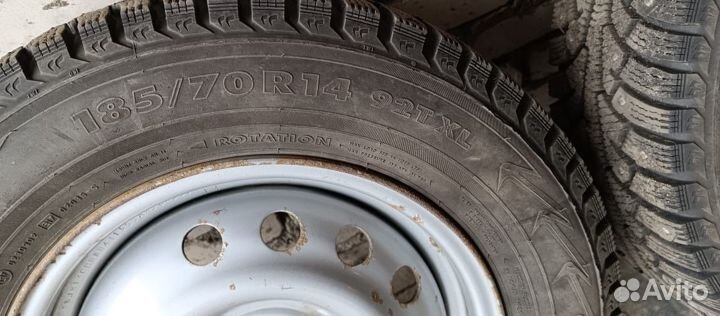 Nokian Tyres Hakkapeliitta 5 185/70 R14 92T