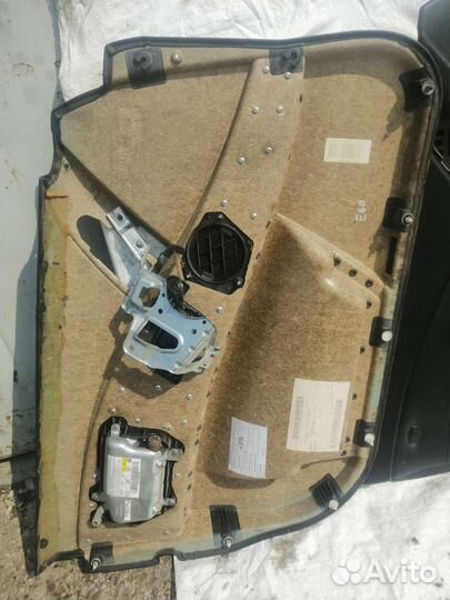 Передние обшивки двери BMW 5 E60