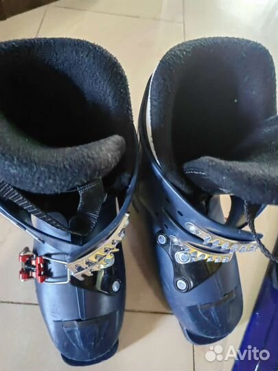 Горнолыжные ботинки детские 21.5 и горные лыжи 107