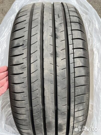 Yokohama BluEarth AE51 225/45 R18 91V