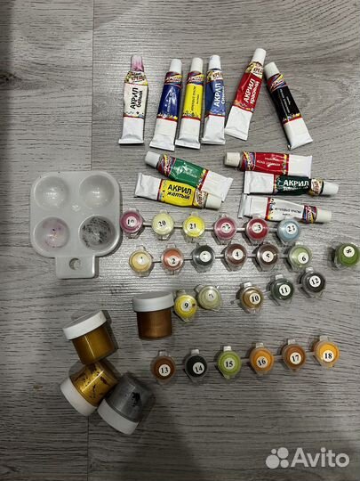 Краски акриловые