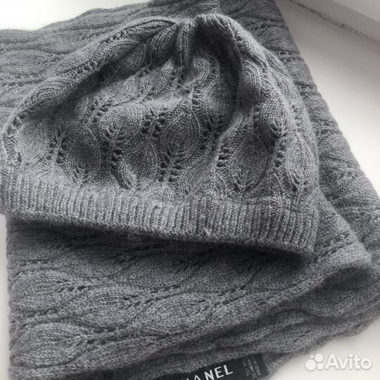 Женский набор шарф и шапка новый безбирки