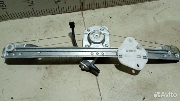 Стеклоподъемник электрический передний правый