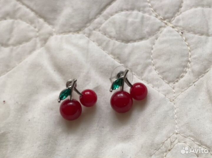Серьги вишенки