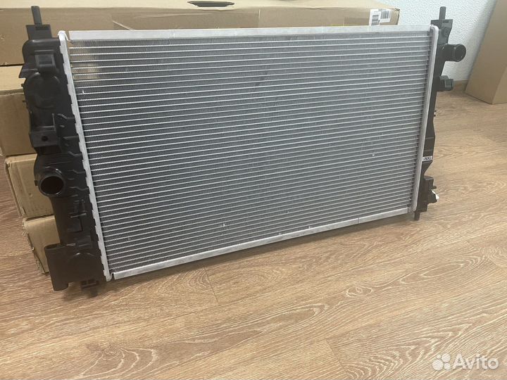 Радиатор Chevrolet cruze 1.6 MT 109лс