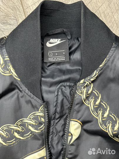 Бомбер куртка nike L оригинал