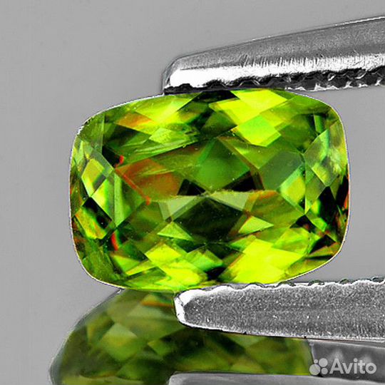 Титанит натуральный 2,20Ct 9х6мм VVS Мадагаскар