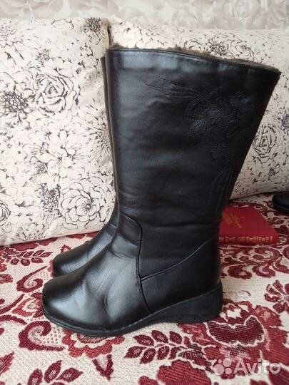 Сапоги женские 2 пары