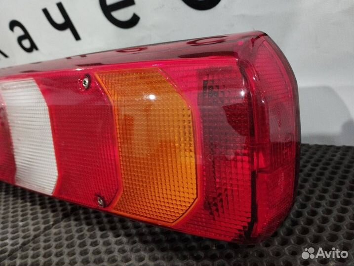 Фонарь задний левый Mercedes Actros MP4