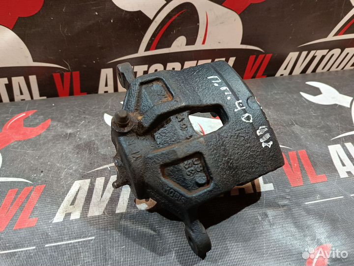 Суппорт передний Hyundai Sonata 6 YF