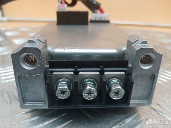 Блок электронный Toyota Camry