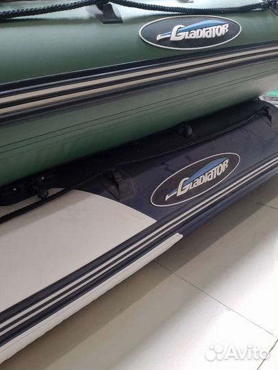 Надувная лодка gladiator B330 AL