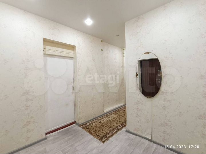 2-к. квартира, 60,5 м², 1/2 эт.