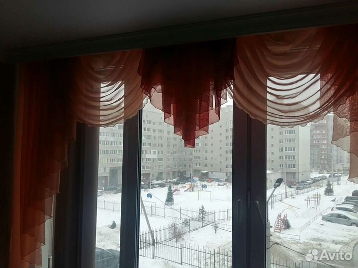 Штора (ламбрекен) 2.4 м