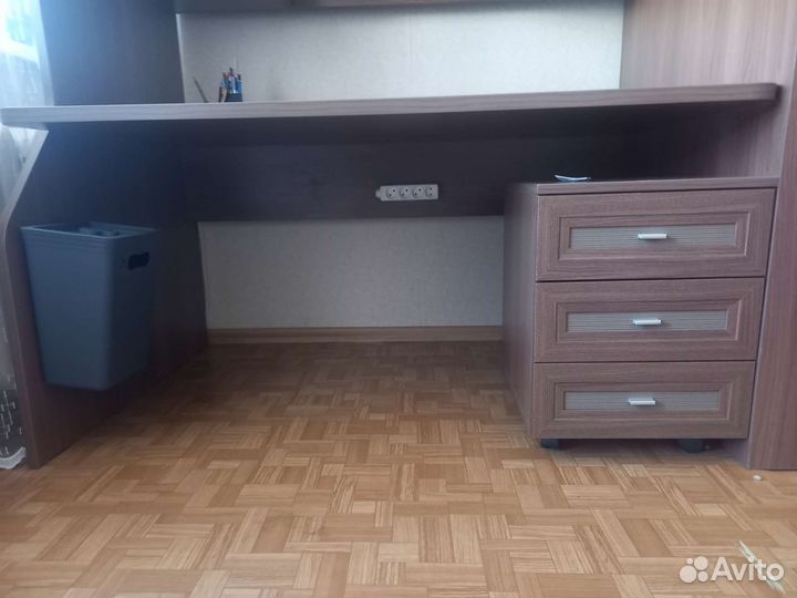 Детская кровать чердак(двухъярусная)